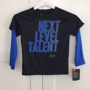 Under Armour Boys size 4 Top